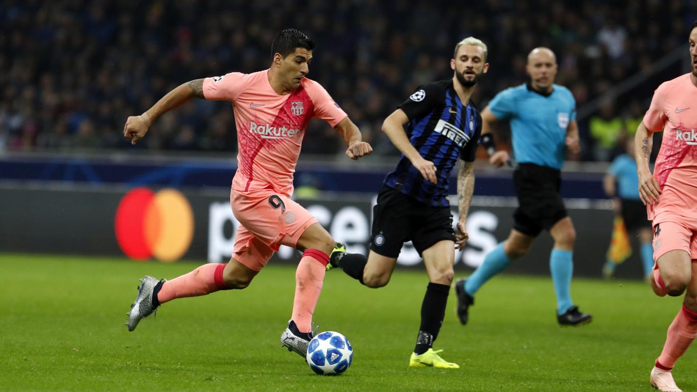 descubre la historia, los mejores momentos y estadísticas de los enfrentamientos entre barça e inter, dos gigantes del fútbol europeo. toda la información actualizada sobre sus duelos más memorables.